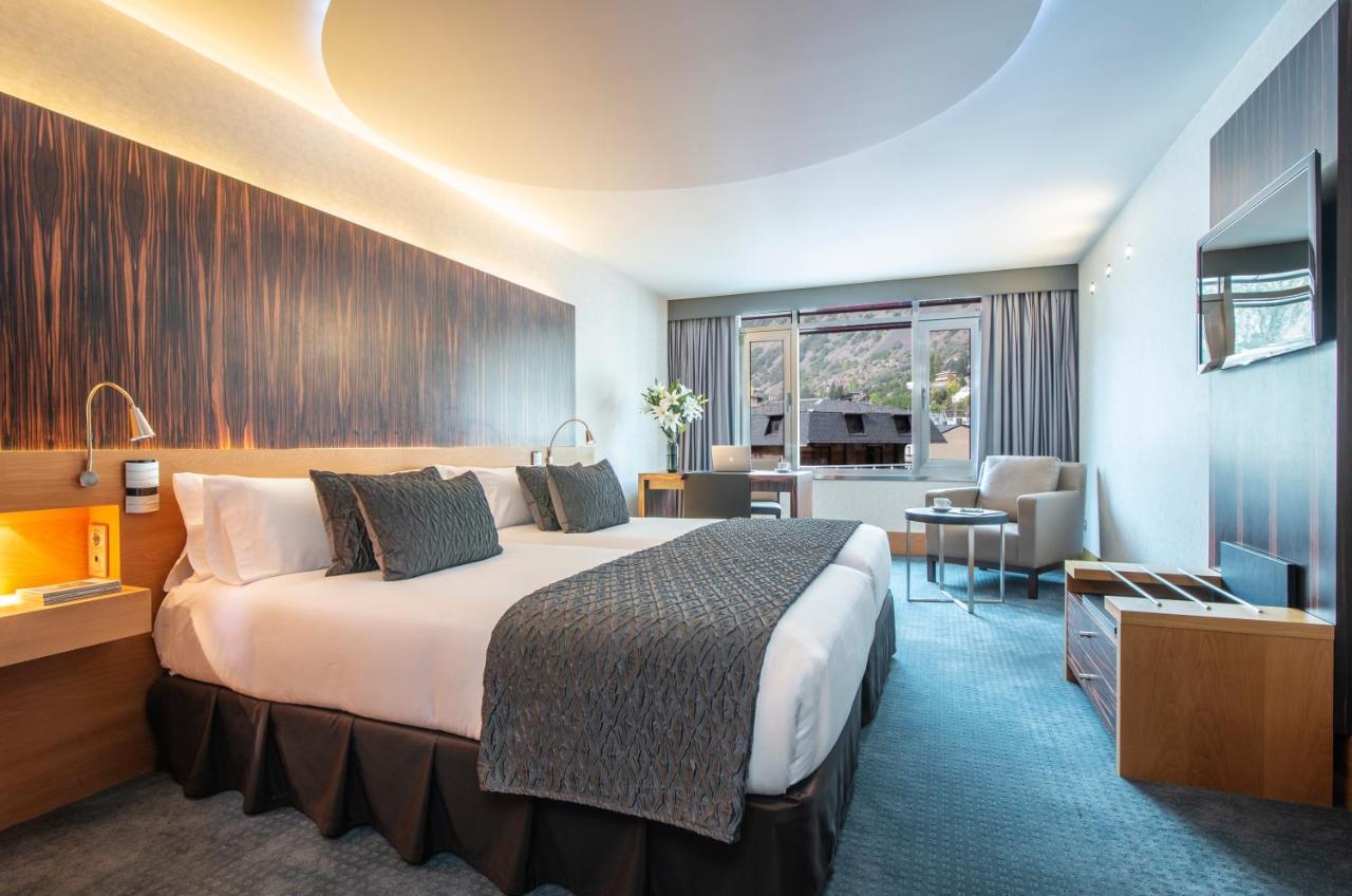 Hotel Starc By Pierre & Vacances Premium อันดอร์รา ลา เวลลา ภายนอก รูปภาพ