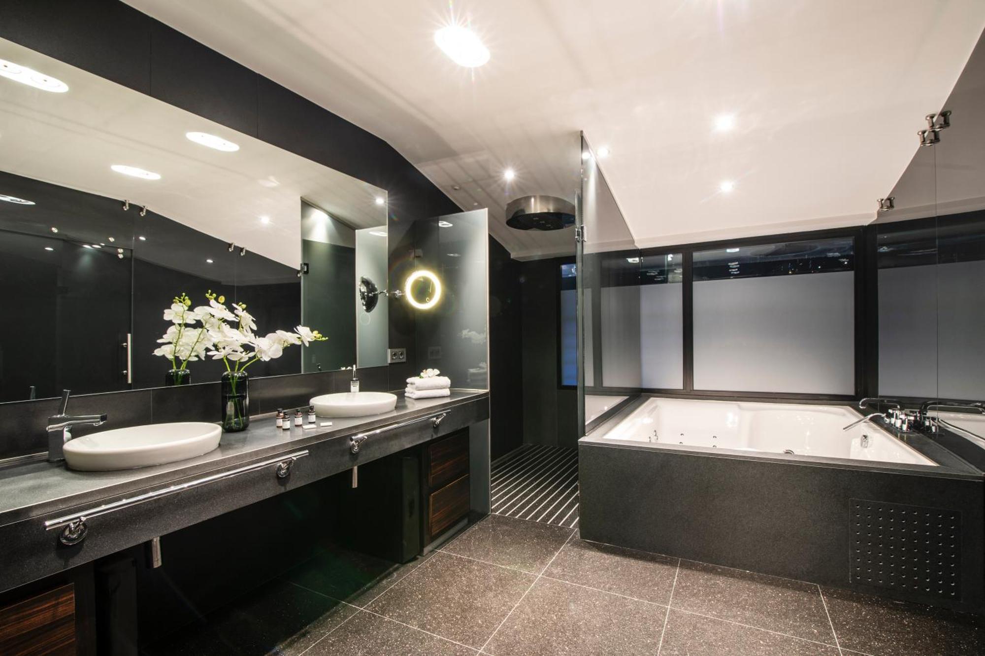 Hotel Starc By Pierre & Vacances Premium อันดอร์รา ลา เวลลา ภายนอก รูปภาพ
